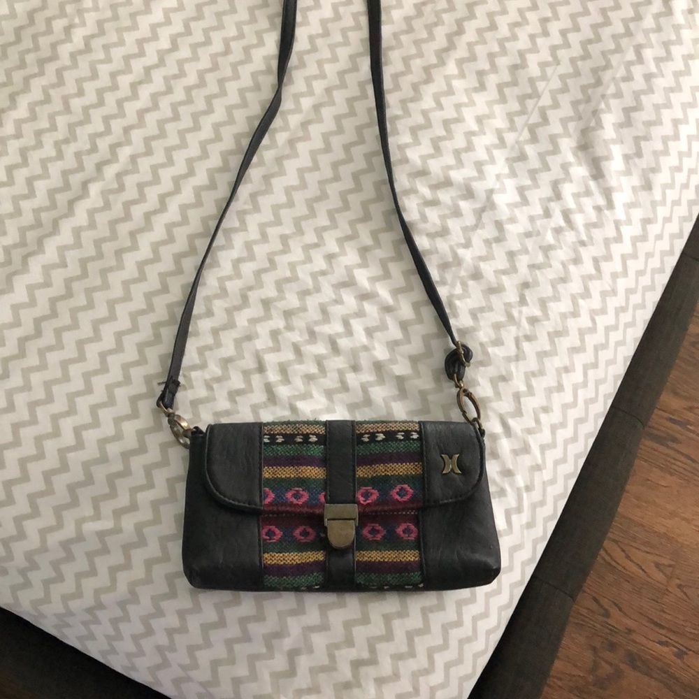 Hurley crossbody